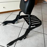 Sissy bat Harley davidson montato su fat bob 114