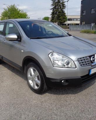 NISSAN Qashqai 2.0 dCi DPF Acenta