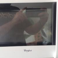 Microonde Whirlpool con funzione grill 