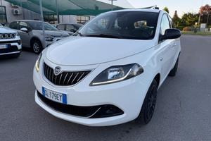 Lancia Ypsilon 1.0 69 Cv FireFly 5 porte S&S Hybri