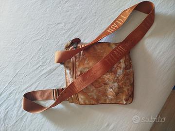 borsa tracolla Alviero Martini