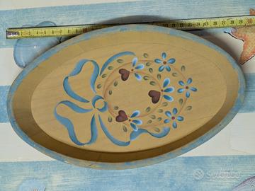 Leggerissimo Vassoio Ovale in Legno Dipinto 