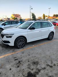 Skoda Kamiq 1.0 TSI black dots 