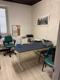 Ufficio arredato per libero professionista