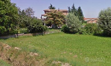 Immobile in asta di 620 m² con 5 locali e box auto