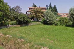 Immobile in asta di 620 m² con 5 locali e box auto