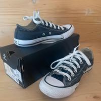 Converse basse nere tg 37