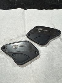Cover serbatoio freno e frizione Diavel 96800210A