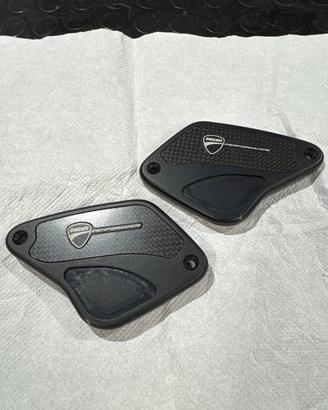 Cover serbatoio freno e frizione Diavel 96800210A