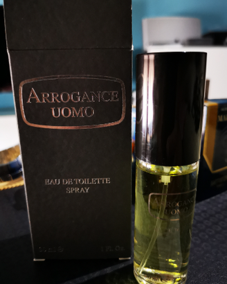 Eau de toilette Arrogance uomo spray 30ml