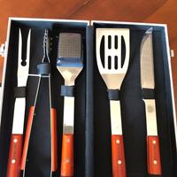 Attrezzi per barbecue