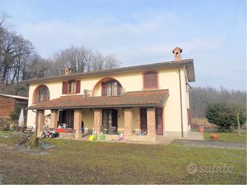 Villa a Serravalle Scrivia