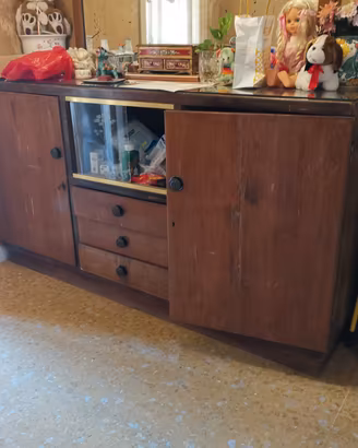 mobile guardaroba o altro