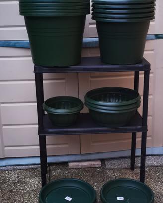 tanti vasi varie misure Green Basic Group