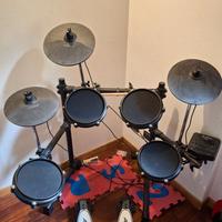 Batteria elettronica Alesis