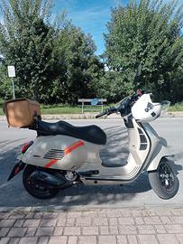 Vespa GTV 300 FARO BASSO 