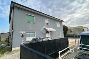 5 LOCALI A ALFONSINE