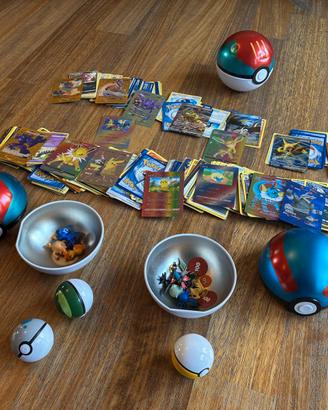 Lotto Pokemon - carte, Pokéball, mini figure