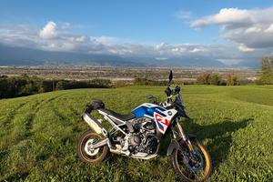 f  900  GS trophy full optional