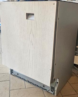 LAVASTOVIGLIE SMEG 13 COPERTI A++ - RIGENERATA