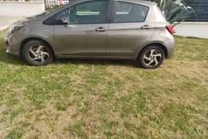 Toyota Yaris Hybrid 1.5 del 2017