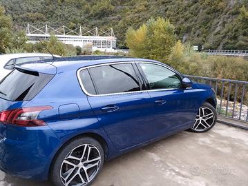 Peugeot 308 1.6 diesel anno 2017 km 60000