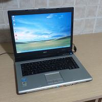 Notebook Acer con Windows XP Pro