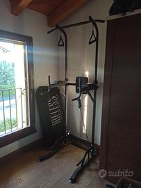 Attrezzo dorsali,pettorali,braccia, addominali 