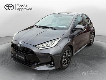 Toyota Yaris 4nd serie 1.5 Hybrid 5 porte Trend