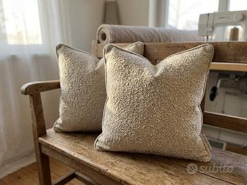 Cuscini d arredo 45x45 cm in pregiato bouclè