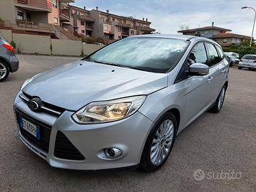 Ford Focus 2.0 Tdci 115cv SW Business 5P 2014