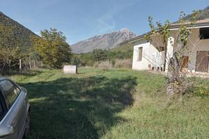 Terreno di 55000 m² a Mignano Monte Lungo