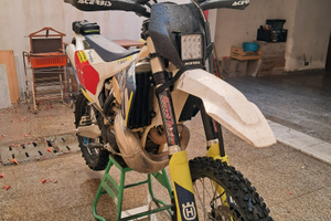Husqvarna te 300i