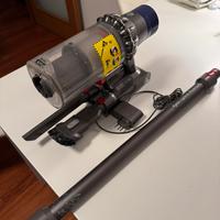 Dyson v10 aspirapolvere