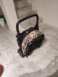 passeggino leggero peg Perego street art