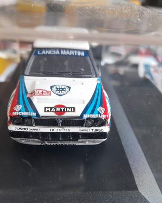 lancia Delta Martini Modellino Scala 1/43