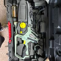 Motosega a batteria usata 1 volta