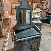 Mobile Specchiera e comodini vario tipo