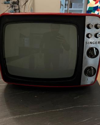 TV Singer Rosso space age