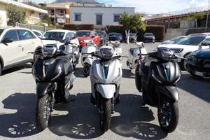 PIAGGIO Beverly 400 i.e. EURO 5+ - PROMO RCA+Tas