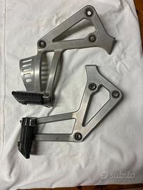 honda africa twin 6 50 piastre porta pedane