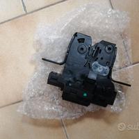 Serratura Portello Post. Renault