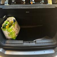 Jeep avenger  1200 100 cavalli hibrida