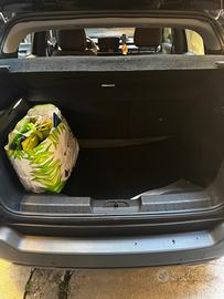 Jeep avenger  1200 100 cavalli hibrida