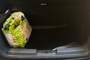 Jeep avenger  1200 100 cavalli hibrida