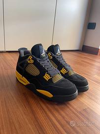 Jordan 4 Thunder Yellow/Black Gialle/Nere