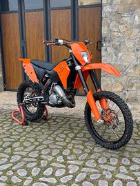 ktm 125