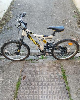Bicicletta Rockrider fs 20 bambino