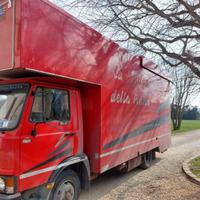 AUTONEGOZIO IVECO  RESTI