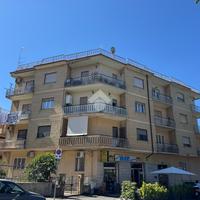 3 LOCALI A GENZANO DI ROMA